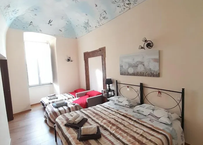 Centro Storico Il Cielo In Stanza * グッビオ